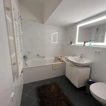 Modern 2-room In The Heart Of Apartment
