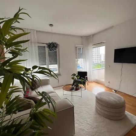 Modern 2-room In The Heart Of * Munich